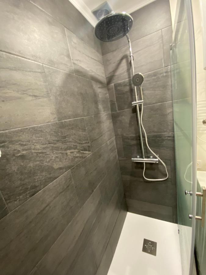 Orihuela Costa 2-Bedroom 1-Bath Renovated Vacation Rental On La Zenia Beach Exterior photo